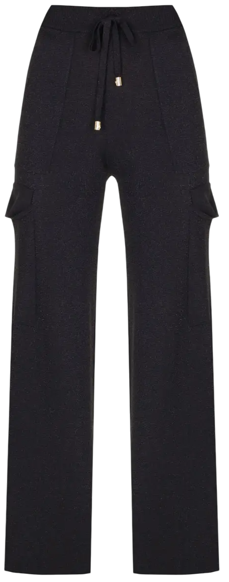 Trousers with pockets for women