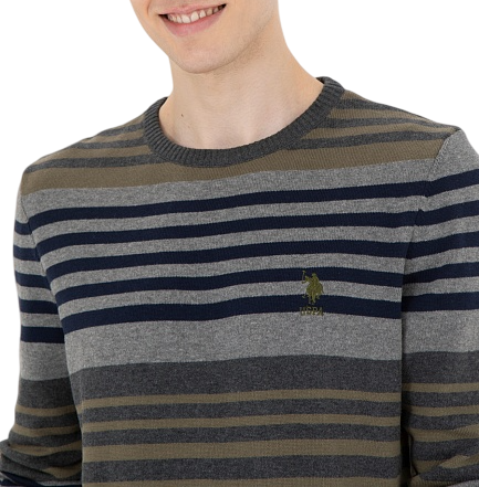 Пуловер с принтом мужской / Серый / 48 Пуловер с принтом мужской / Серый / 48