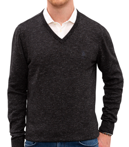 Пуловер полуприталенного кроя мужской  Фото Пуловер полуприталенного кроя мужской