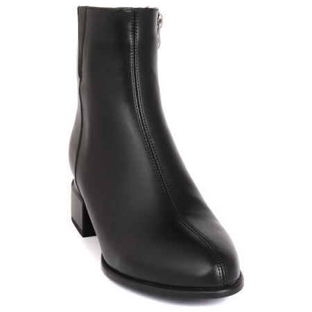Ботильоны кожаные женские / Черный / 35
