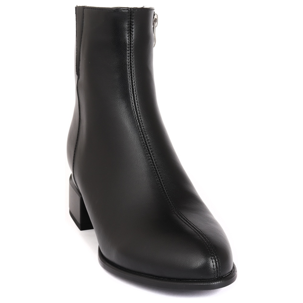 Ботильоны кожаные женские / Черный / 36