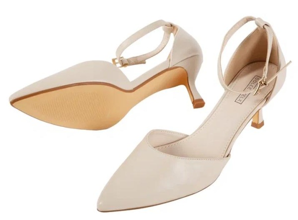 Туфли на каблуке женские / Бежевый / 40