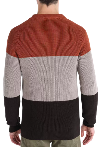 Свитер с принтом мужской / Коричневый / 46 Свитер с принтом мужской / Коричневый / 46