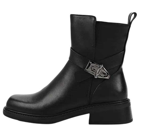Ботинки кожаные женские / Черный / 39