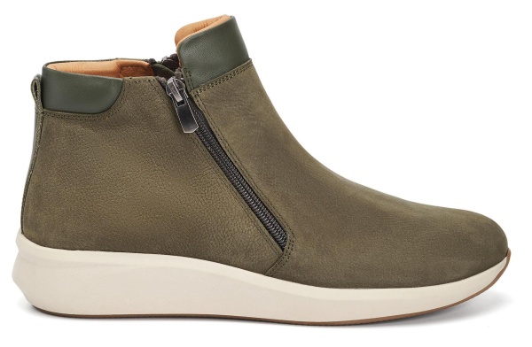 Ботинки из замши женские / Зеленый / 36