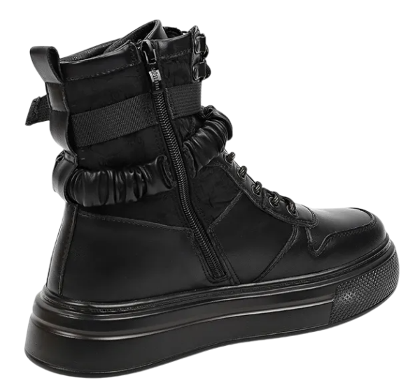 Ботинки на шнуровке женские / Черный / 37