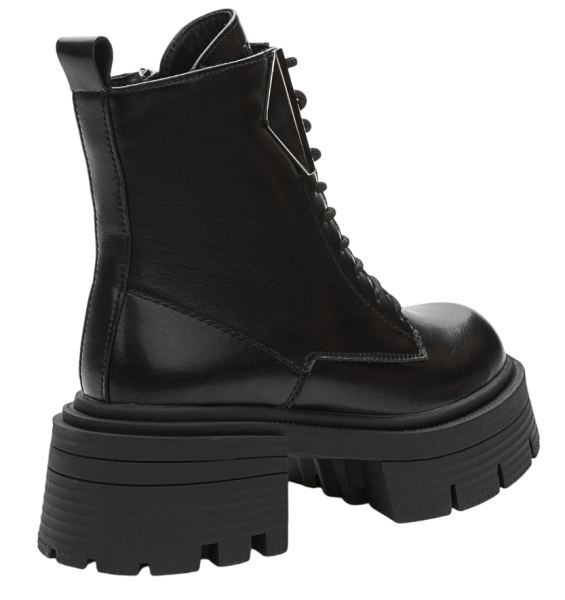 Ботинки кожаные женские / Черный / 37