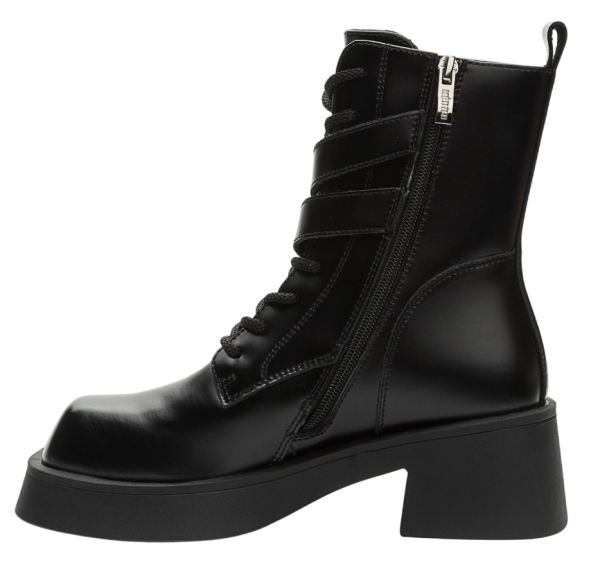 Ботинки кожаные женские / Черный / 39