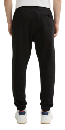 Брюки спортивные мужские / Черный / 46
