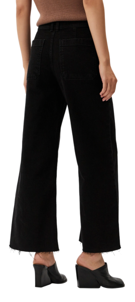 Джинсы расклешенные женские / Черный / 48